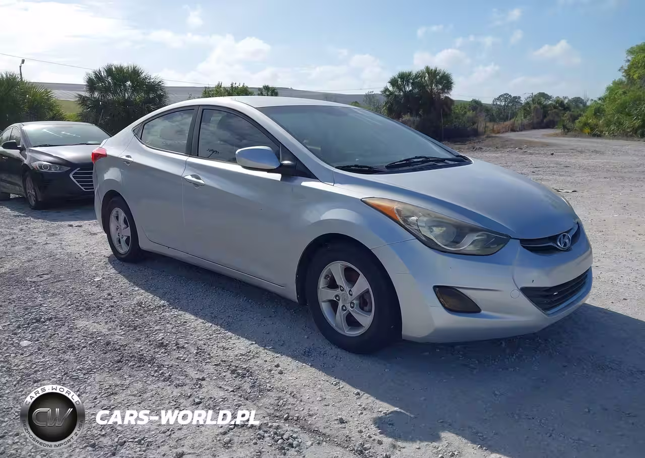 2013 Hyundai Elantra Gls