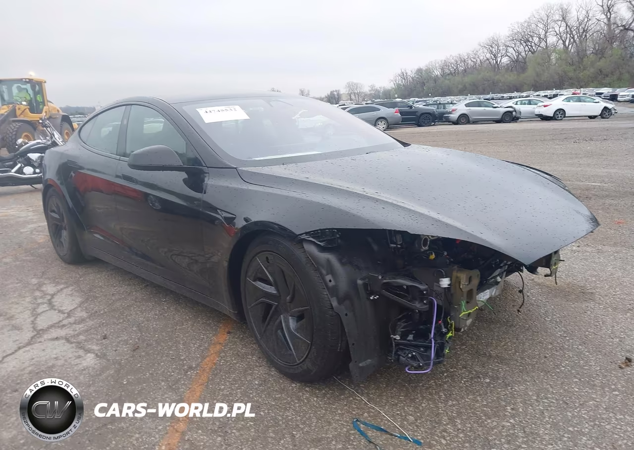 2026 Tesla Model S Plaid – zdjęcie 1 z 18