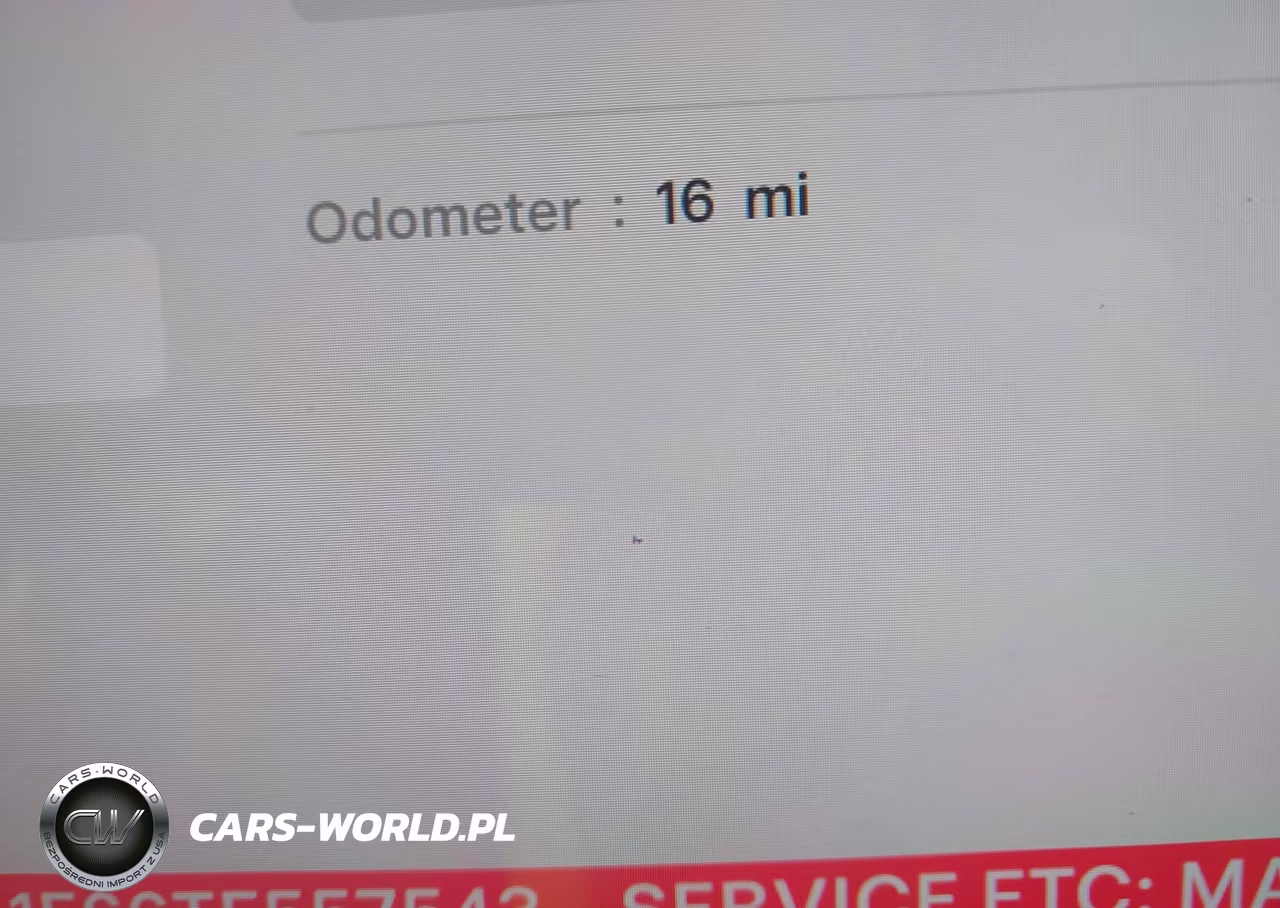 2026 Tesla Model S Plaid VIN:5YJSA1E66TF557543 - 15