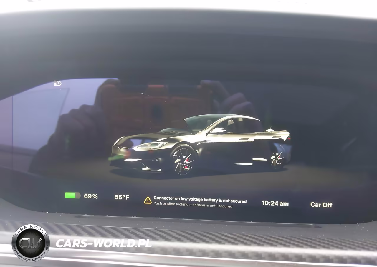 2026 Tesla Model S Plaid VIN:5YJSA1E66TF557543 - 17