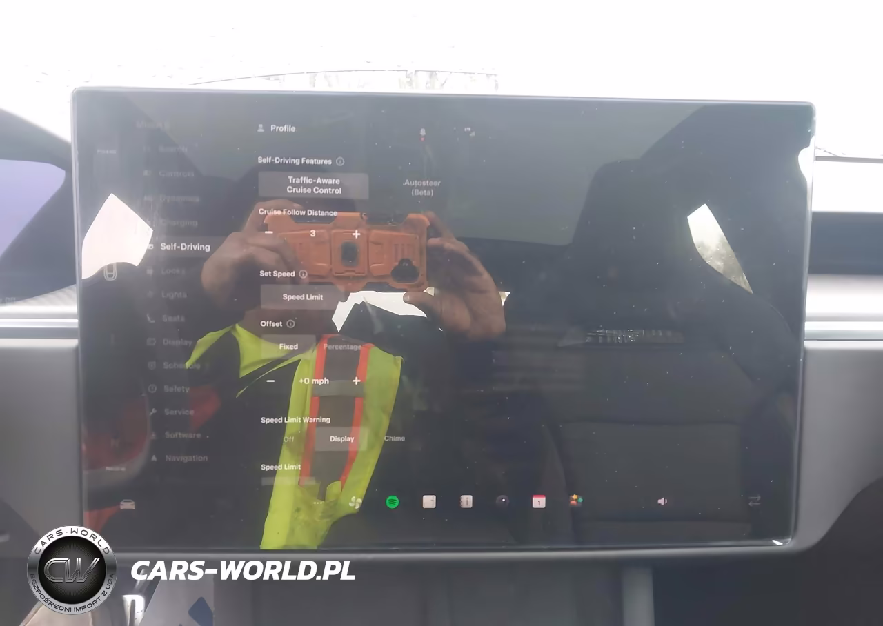 2026 Tesla Model S Plaid VIN:5YJSA1E66TF557543 - 18