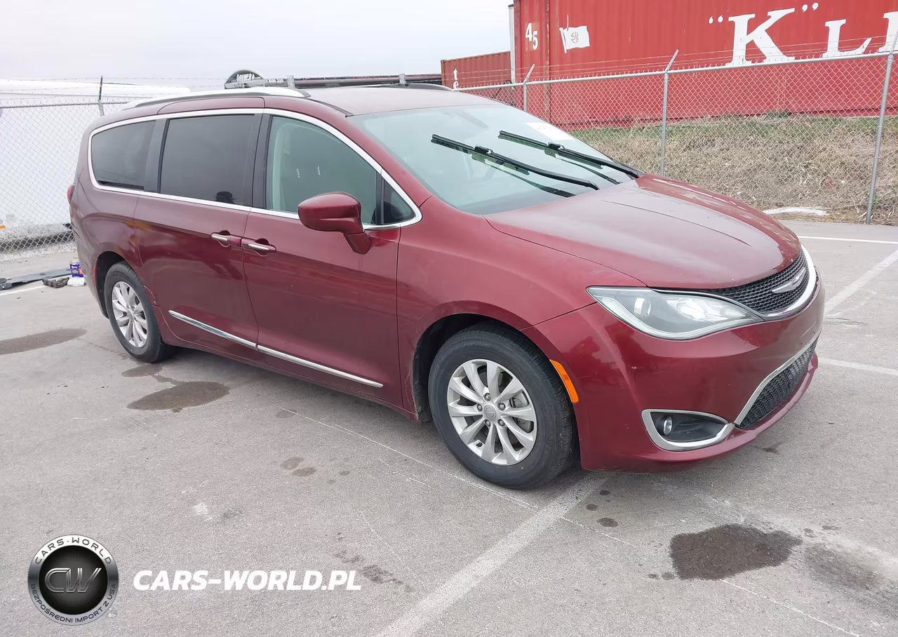 2018 Chrysler Pacifica Touring L