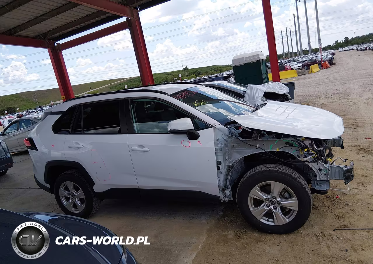 2020 Toyota Rav4 Xle VIN:2T3W1RFV2LC055856 - 14
