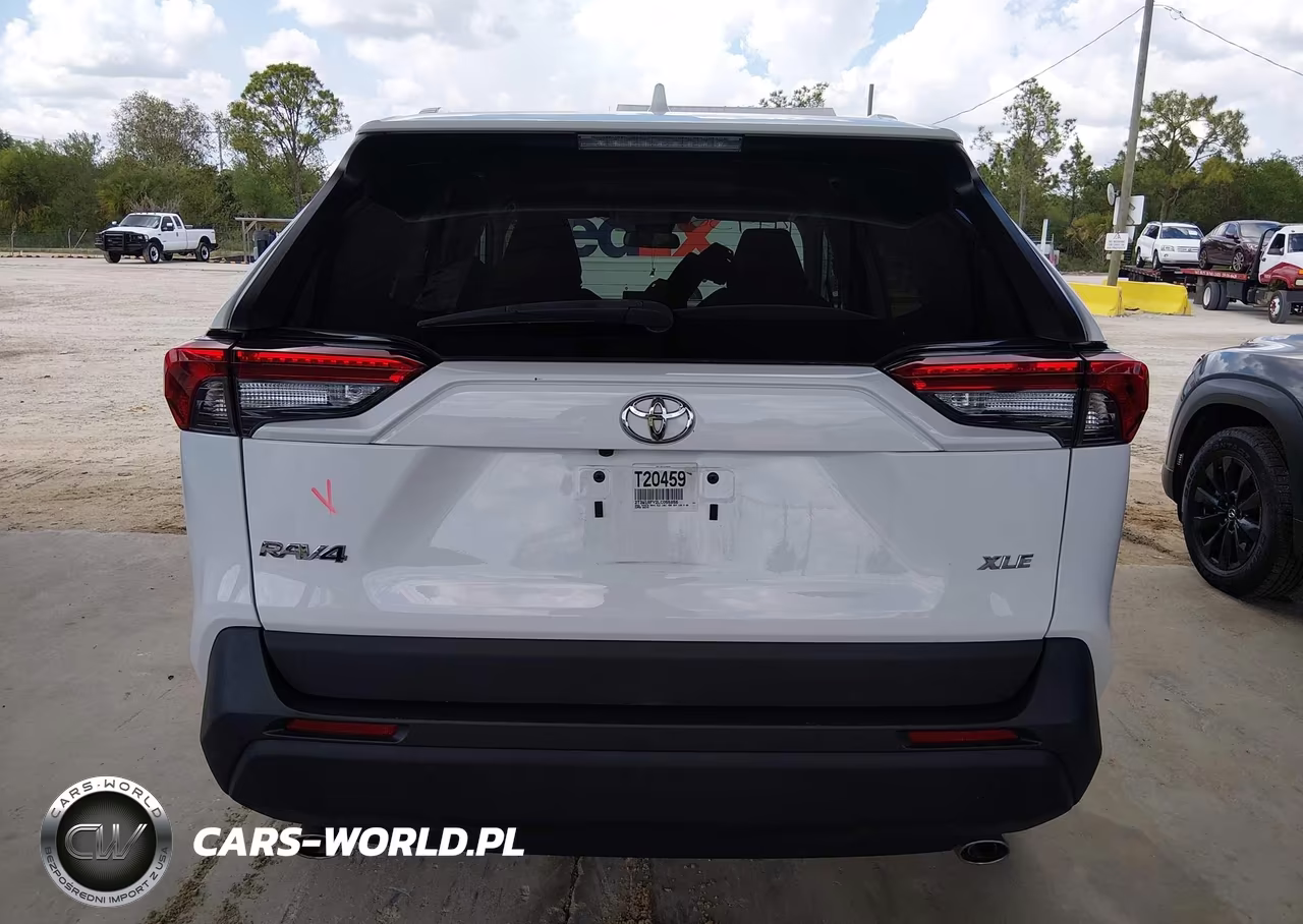 2020 Toyota Rav4 Xle VIN:2T3W1RFV2LC055856 - 17