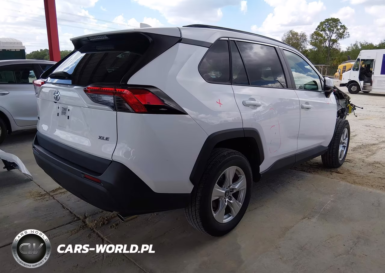 2020 Toyota Rav4 Xle VIN:2T3W1RFV2LC055856 - 4