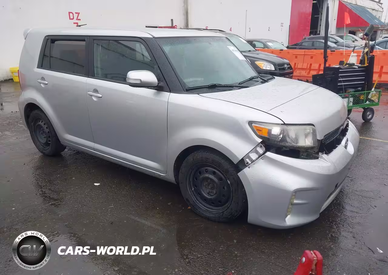 2015 Scion Xb