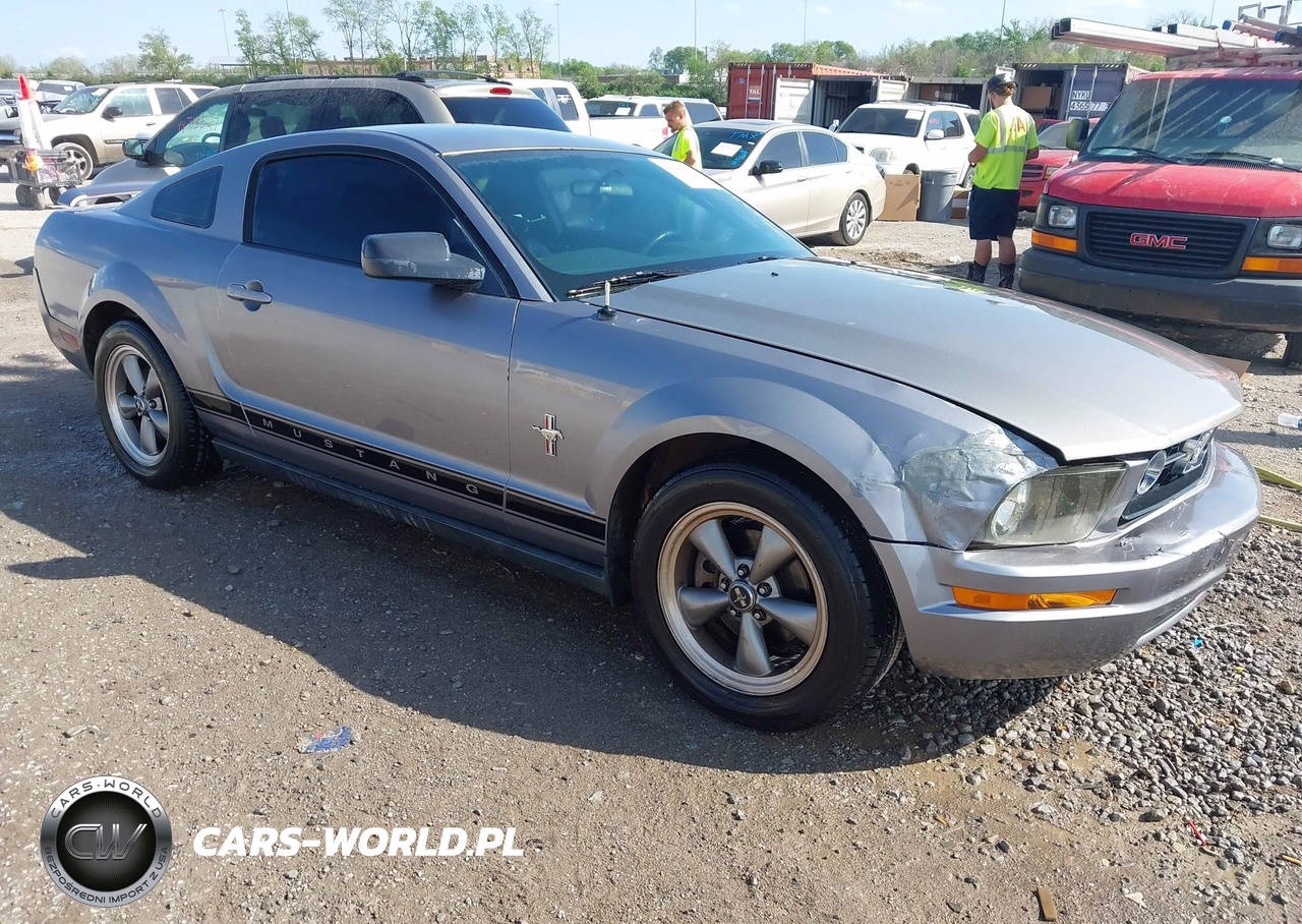 2006 Ford Mustang V6