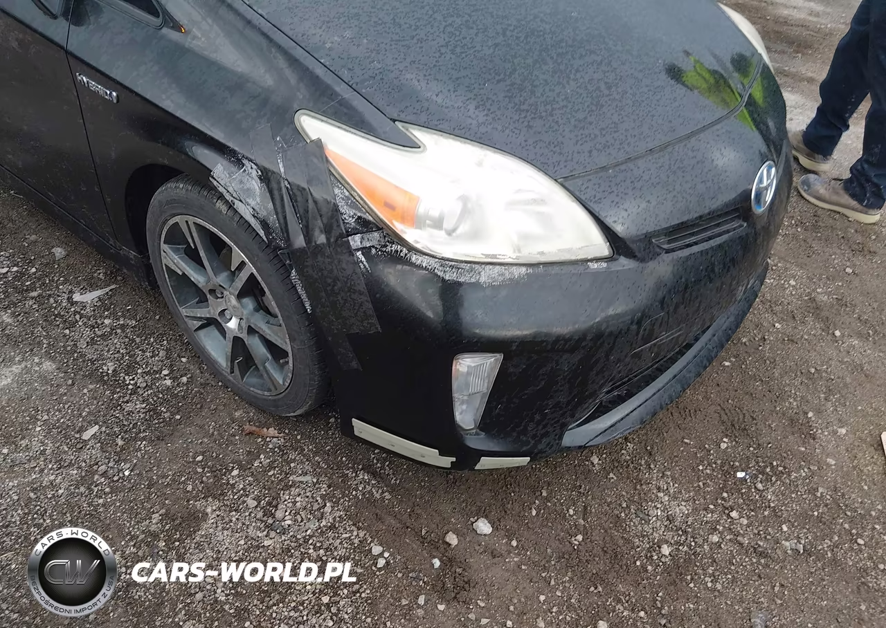 2012 Toyota Prius Two VIN:JTDKN3DU7C5521717 - 17