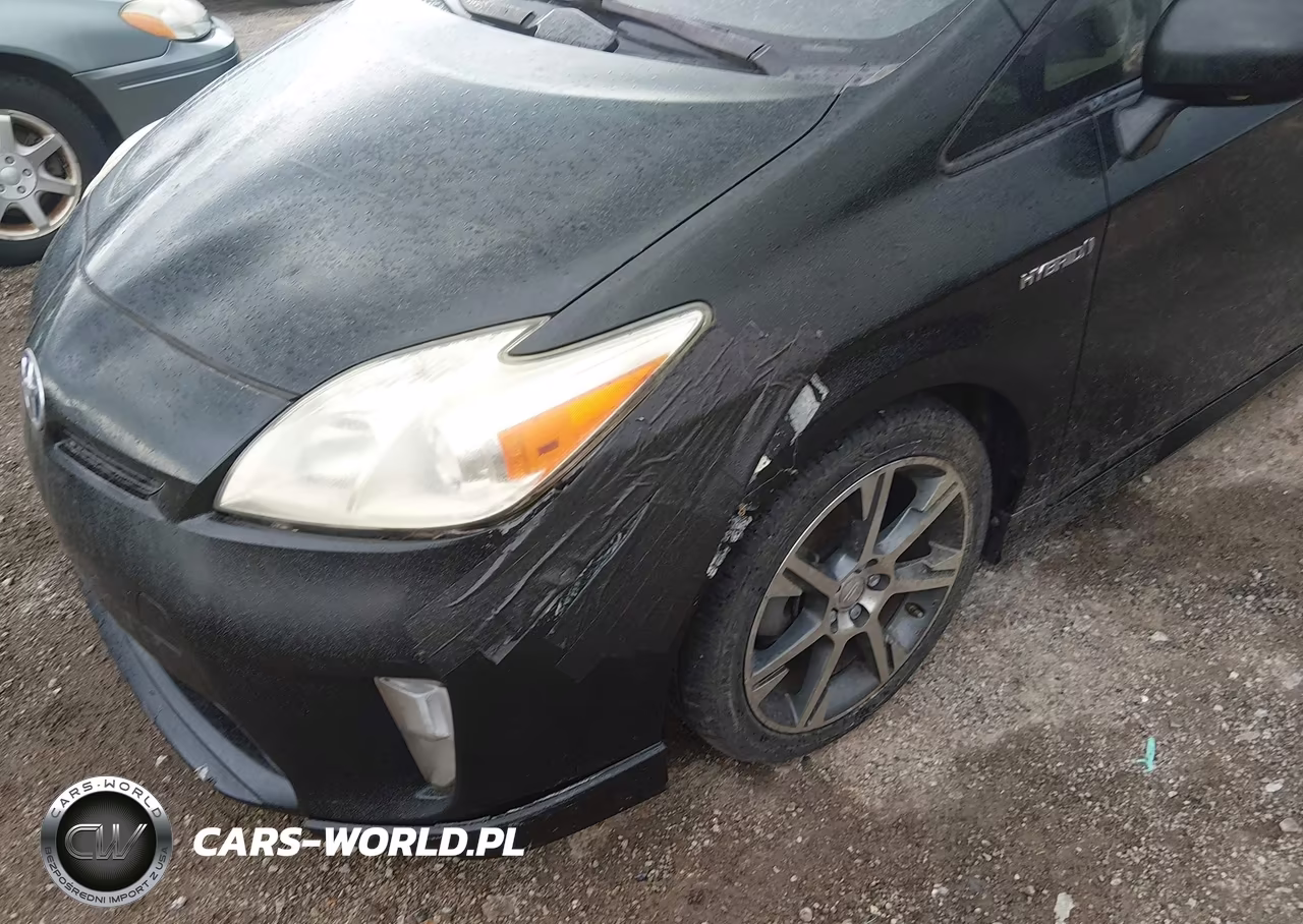 2012 Toyota Prius Two VIN:JTDKN3DU7C5521717 - 6
