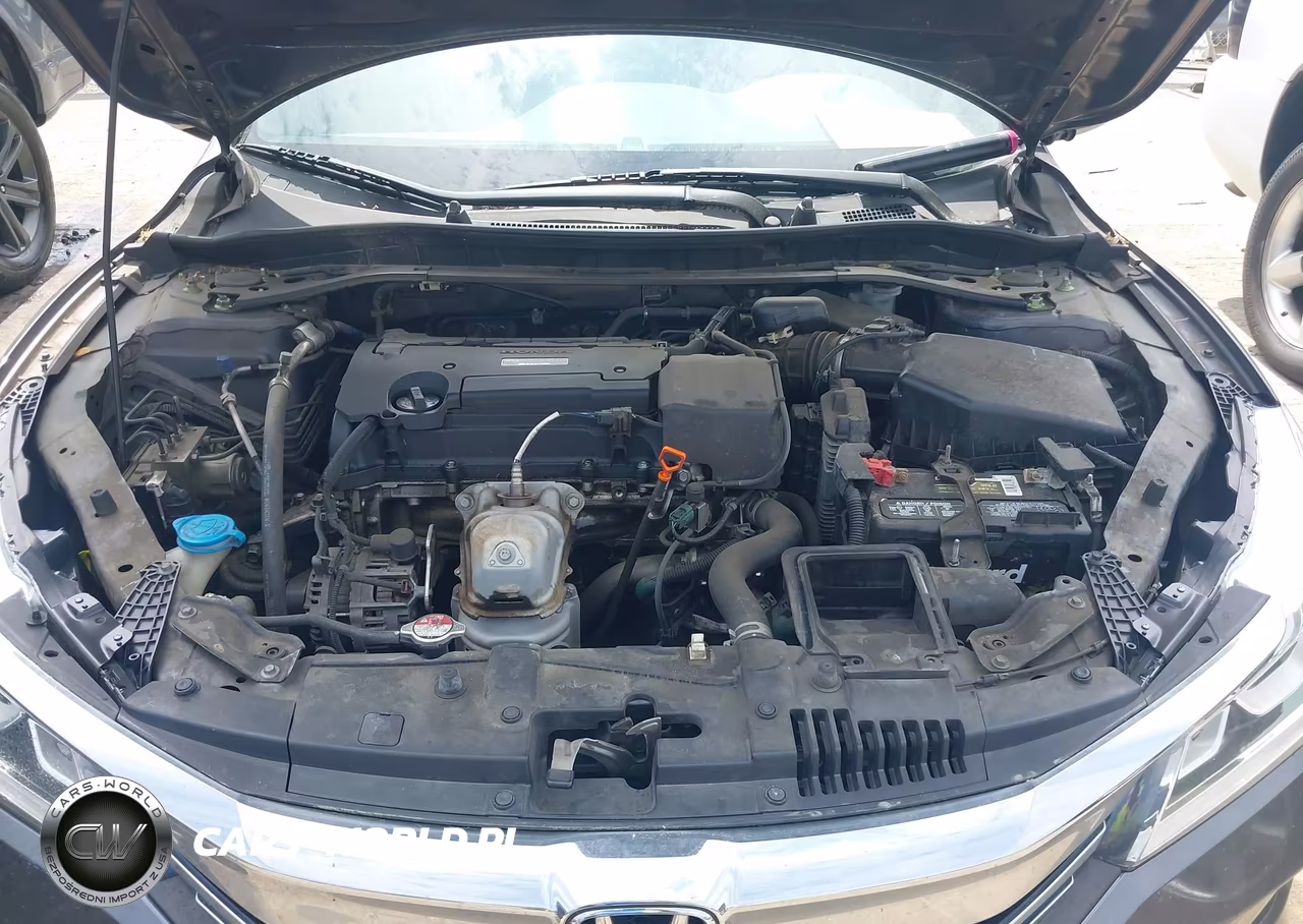 2017 Honda Accord Sport VIN:1HGCR2F55HA092487 - 10