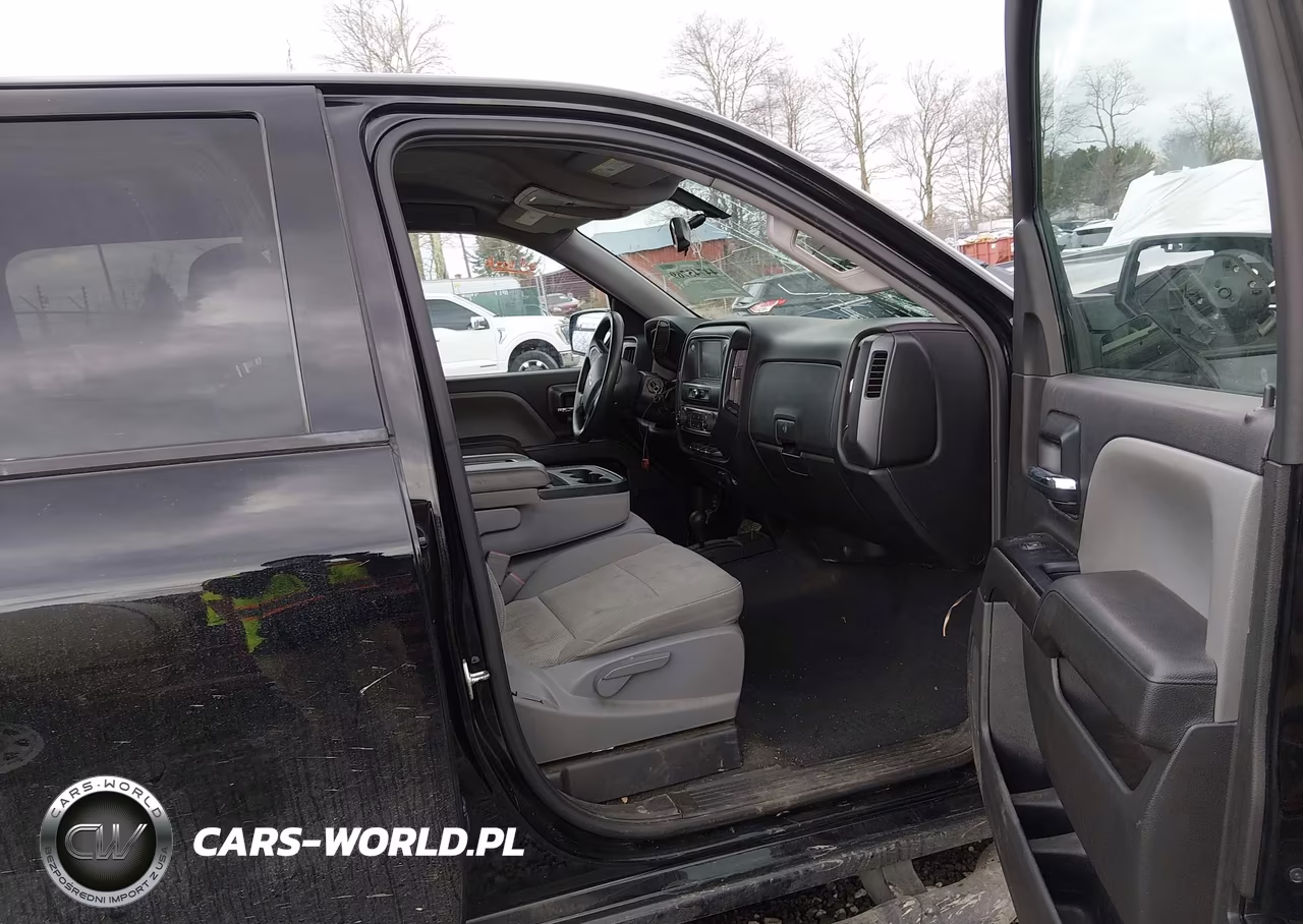 2018 Chevrolet Silverado 1500 Custom VIN:3GCUKPEC4JG550385 - 5