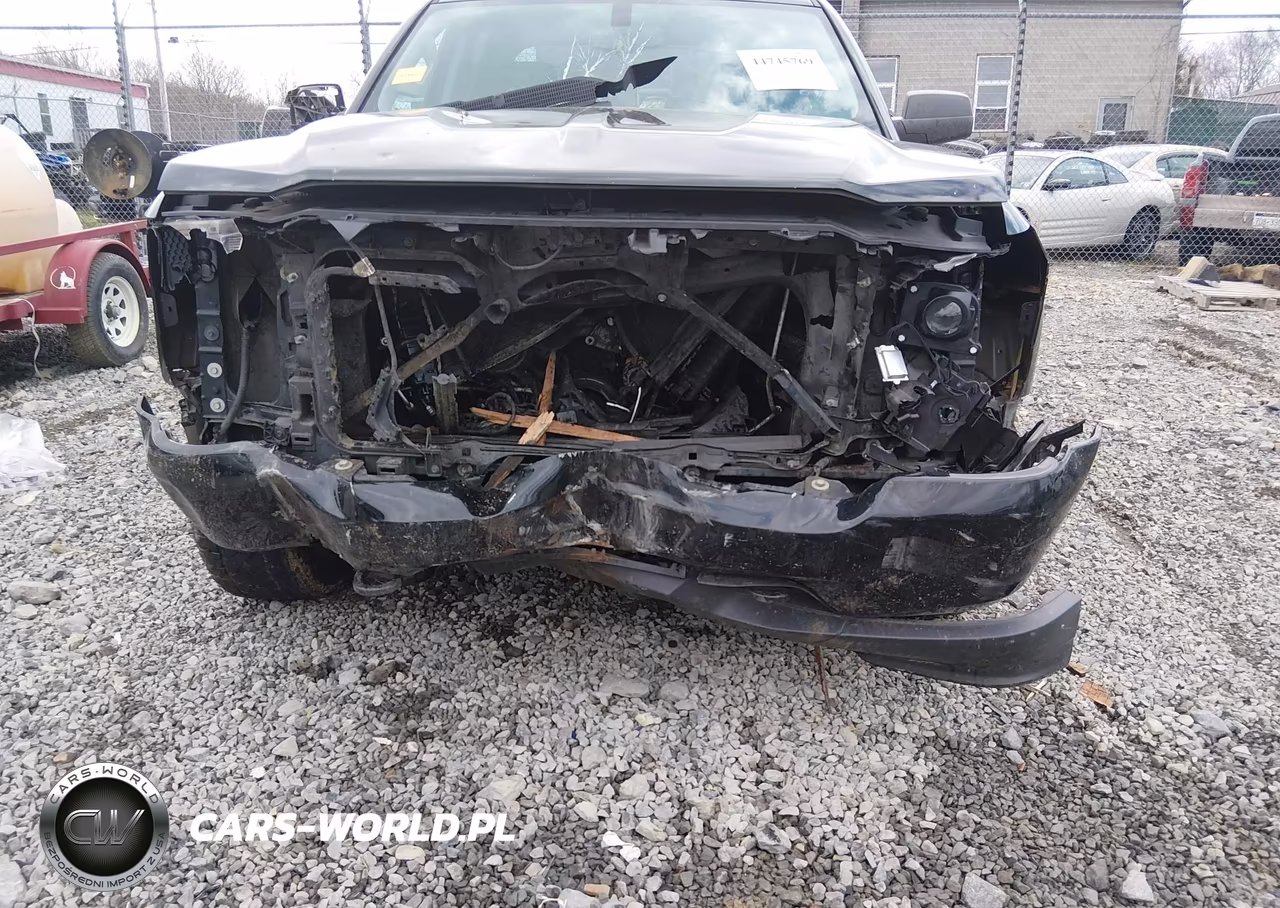 2018 Chevrolet Silverado 1500 Custom VIN:3GCUKPEC4JG550385 - 6