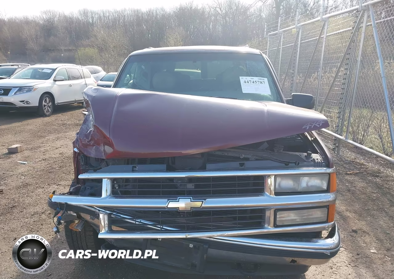 1998 Chevrolet Suburban 1500 VIN:1GNFK16R4WJ354159 - 12