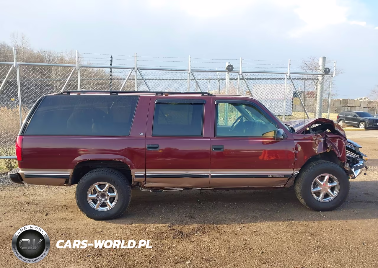 1998 Chevrolet Suburban 1500 VIN:1GNFK16R4WJ354159 - 13