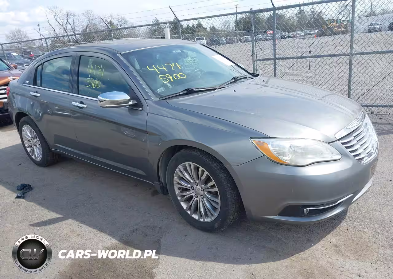2012 Chrysler 200 Limited