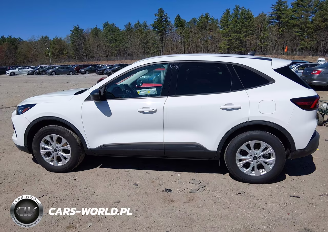 2025 Ford Escape Active VIN:1FMCU9GN7SUA82341 - 15