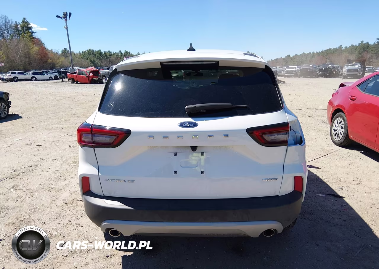 2025 Ford Escape Active VIN:1FMCU9GN7SUA82341 - 17