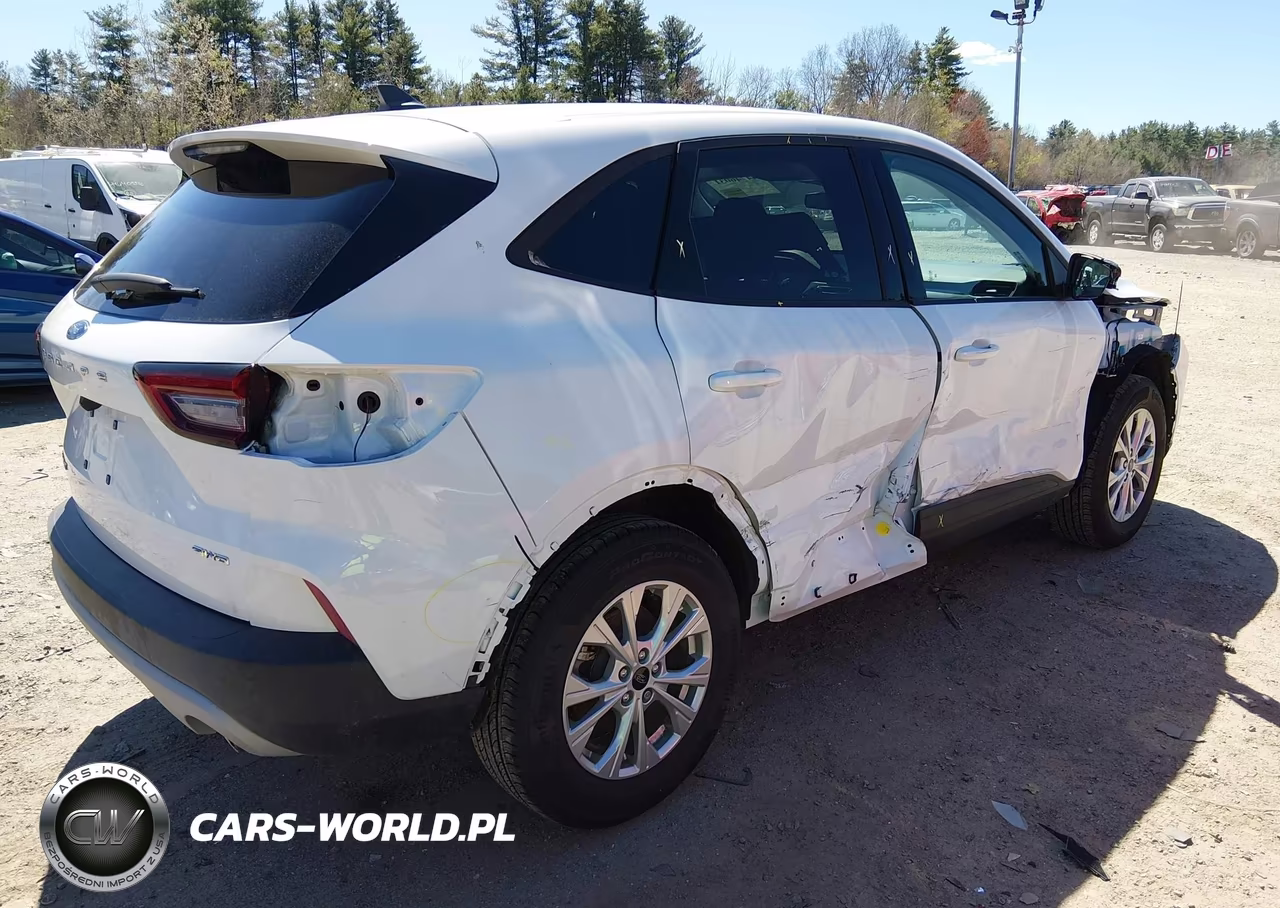 2025 Ford Escape Active VIN:1FMCU9GN7SUA82341 - 4