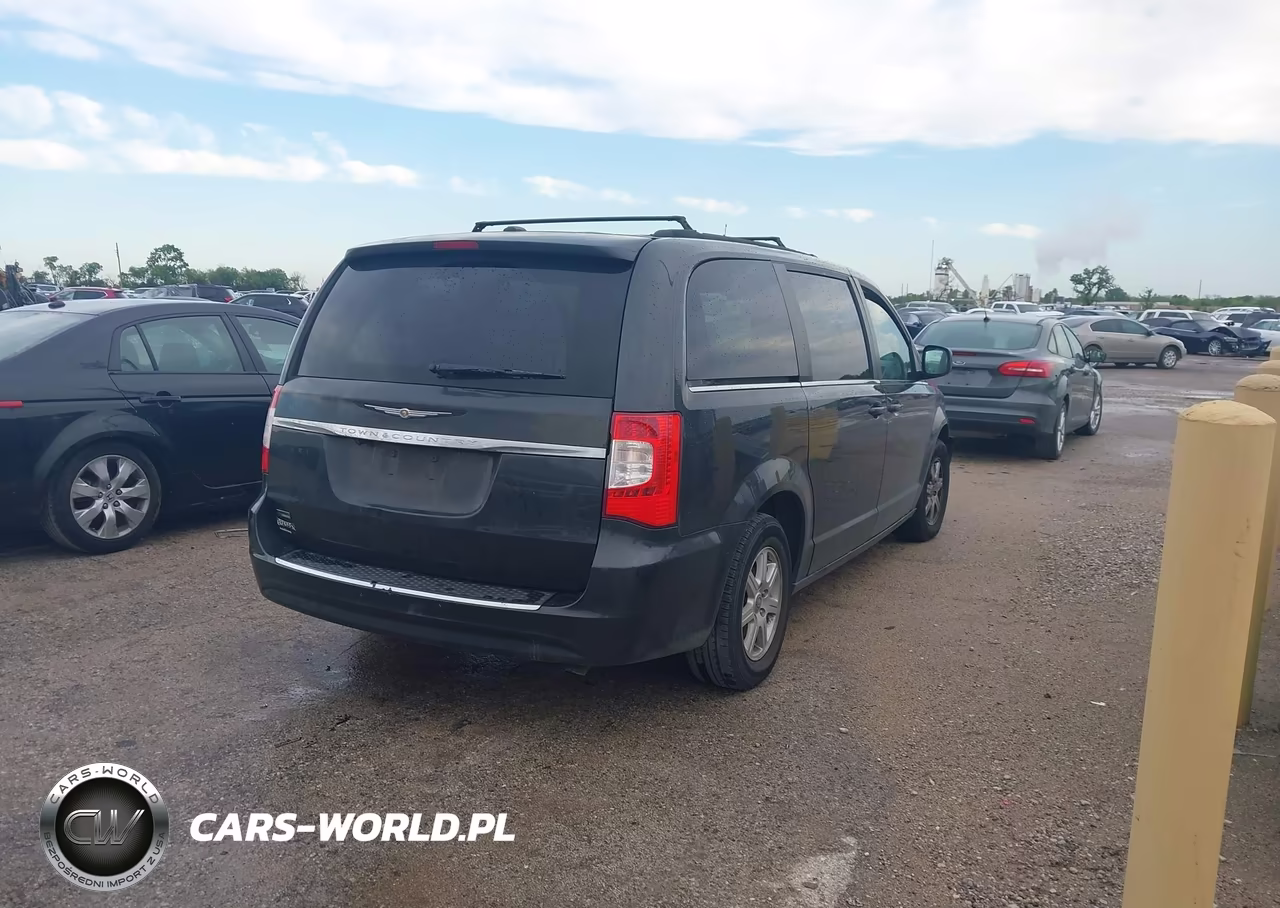 2012 Chrysler Town & Country Touring VIN:2C4RC1BG1CR286711 - 4