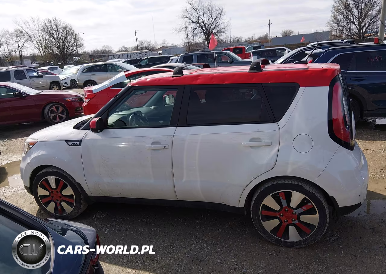 2019 Kia Soul + VIN:KNDJP3A55K7647211 - 15