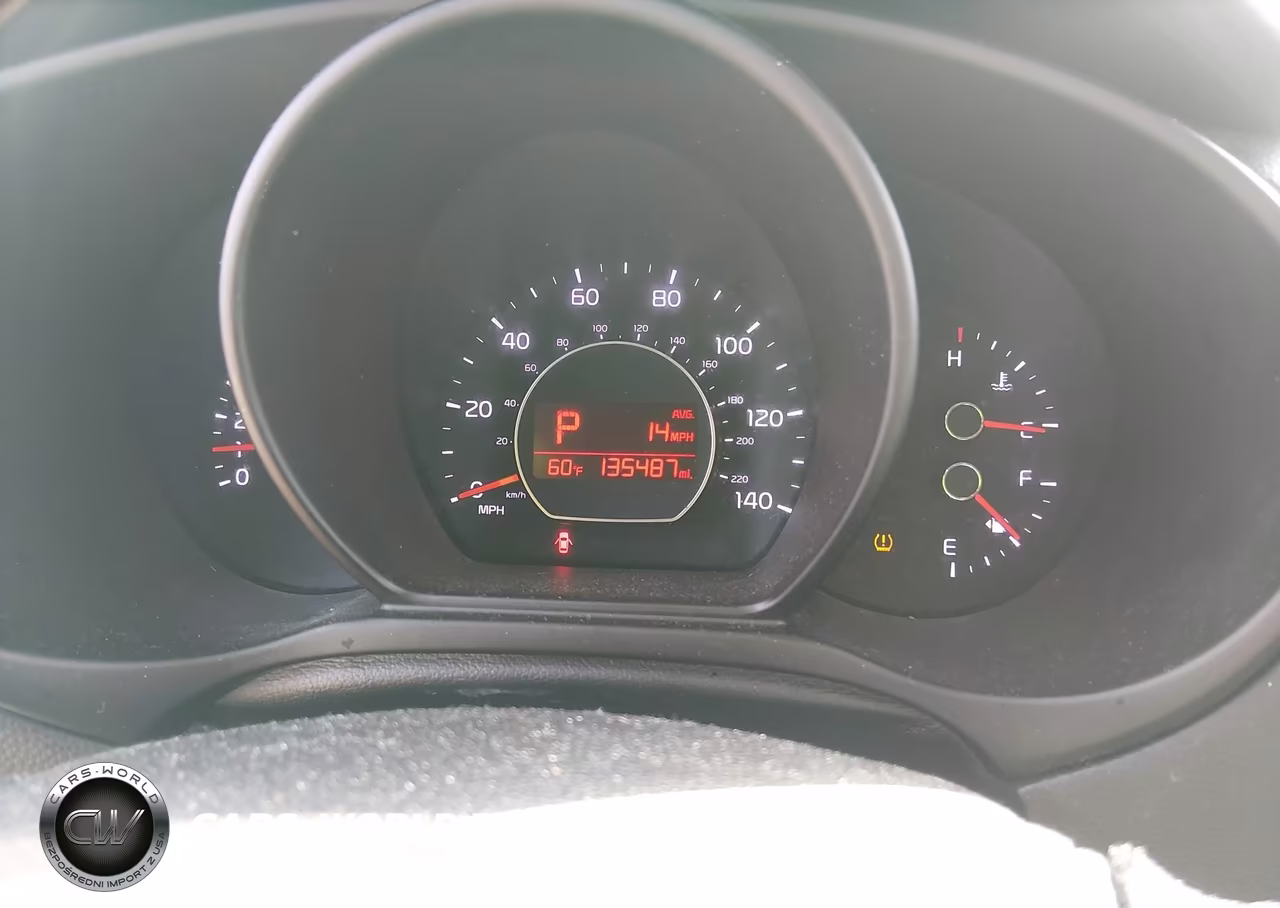 2019 Kia Soul + VIN:KNDJP3A55K7647211 - 7