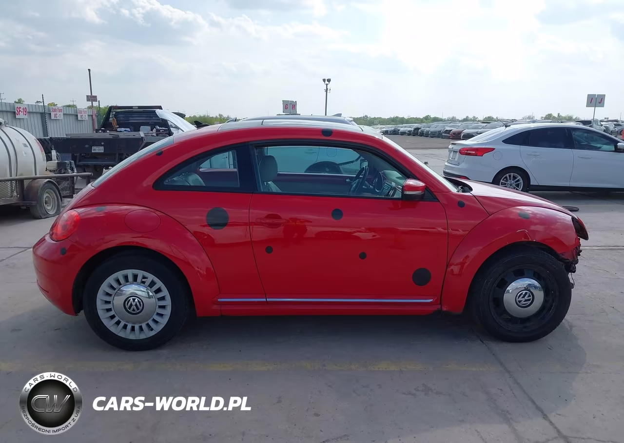 2013 Volkswagen Beetle 2.5L VIN:3VWJP7AT4DM670457 - 14