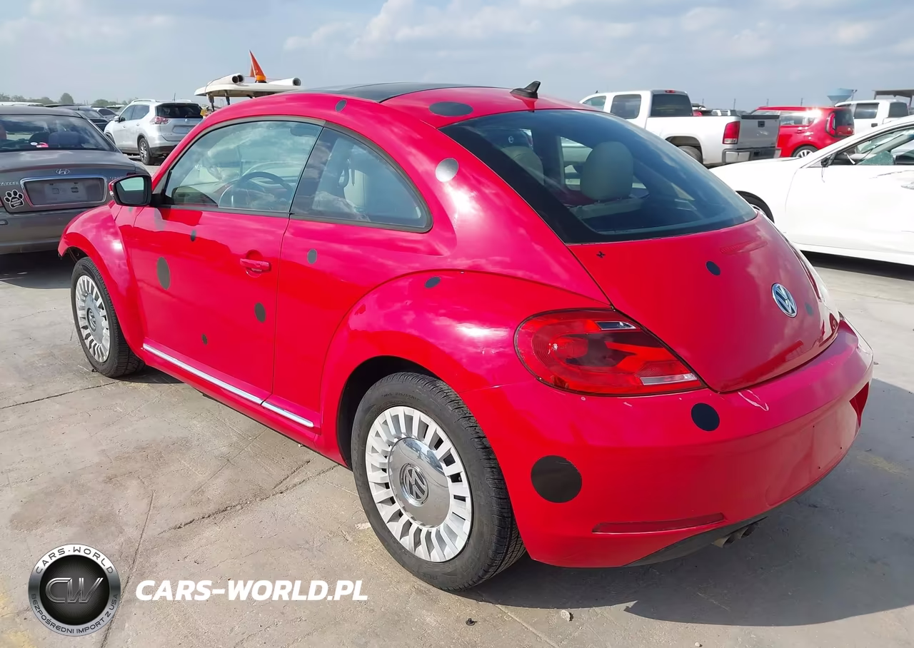 2013 Volkswagen Beetle 2.5L VIN:3VWJP7AT4DM670457 - 3