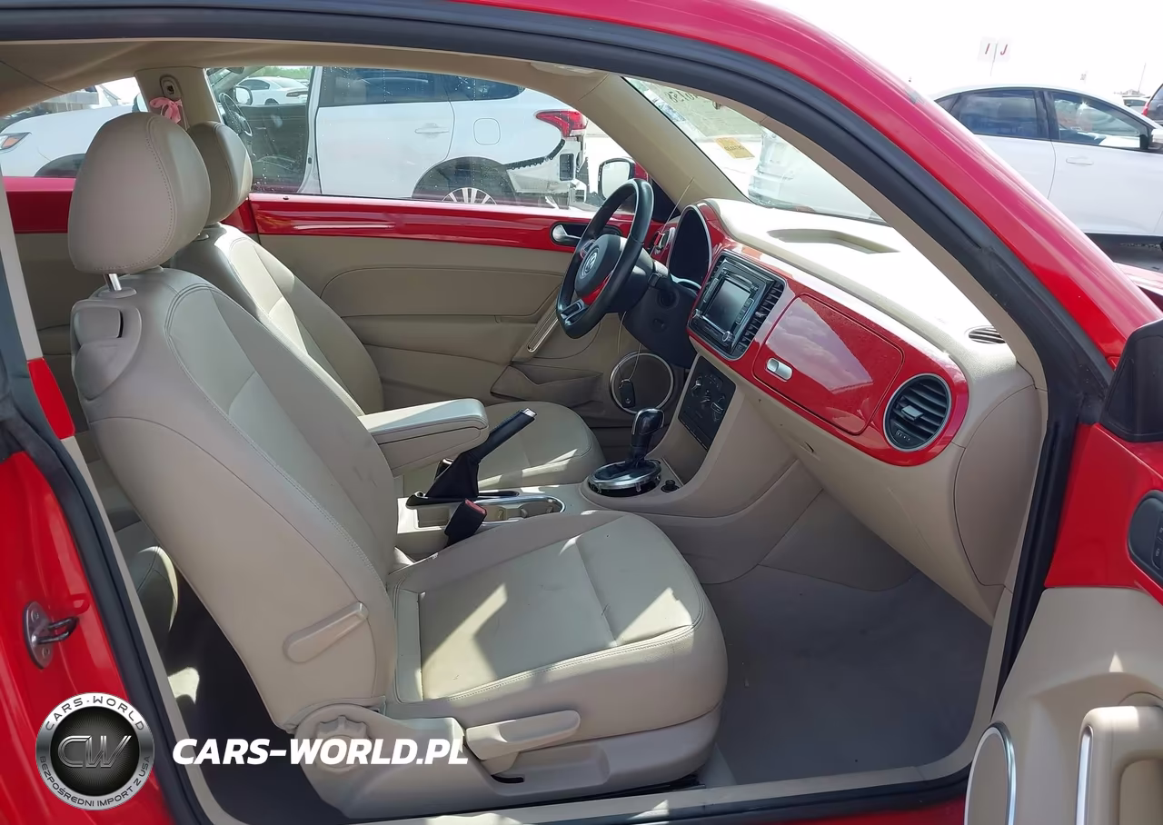 2013 Volkswagen Beetle 2.5L VIN:3VWJP7AT4DM670457 - 5