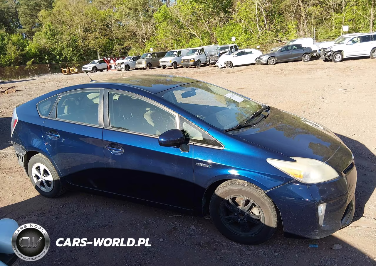 2014 Toyota Prius Three VIN:JTDKN3DU3E1742984 - 14