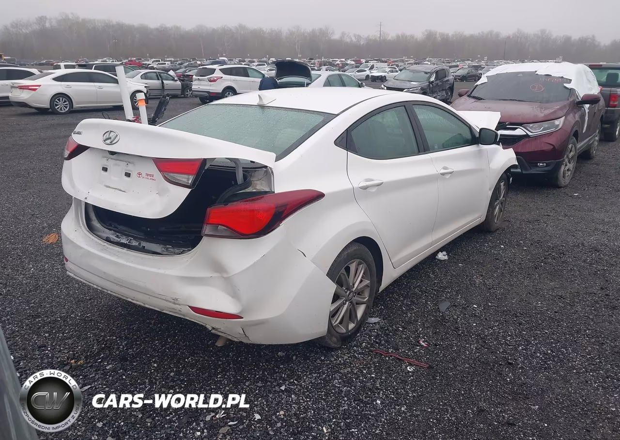 2014 Hyundai Elantra Se VIN:5NPDH4AE5EH502475 - 4