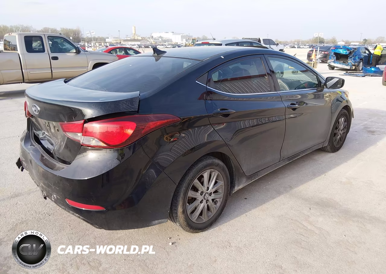 2015 Hyundai Elantra Se VIN:5NPDH4AE6FH589935 - 4