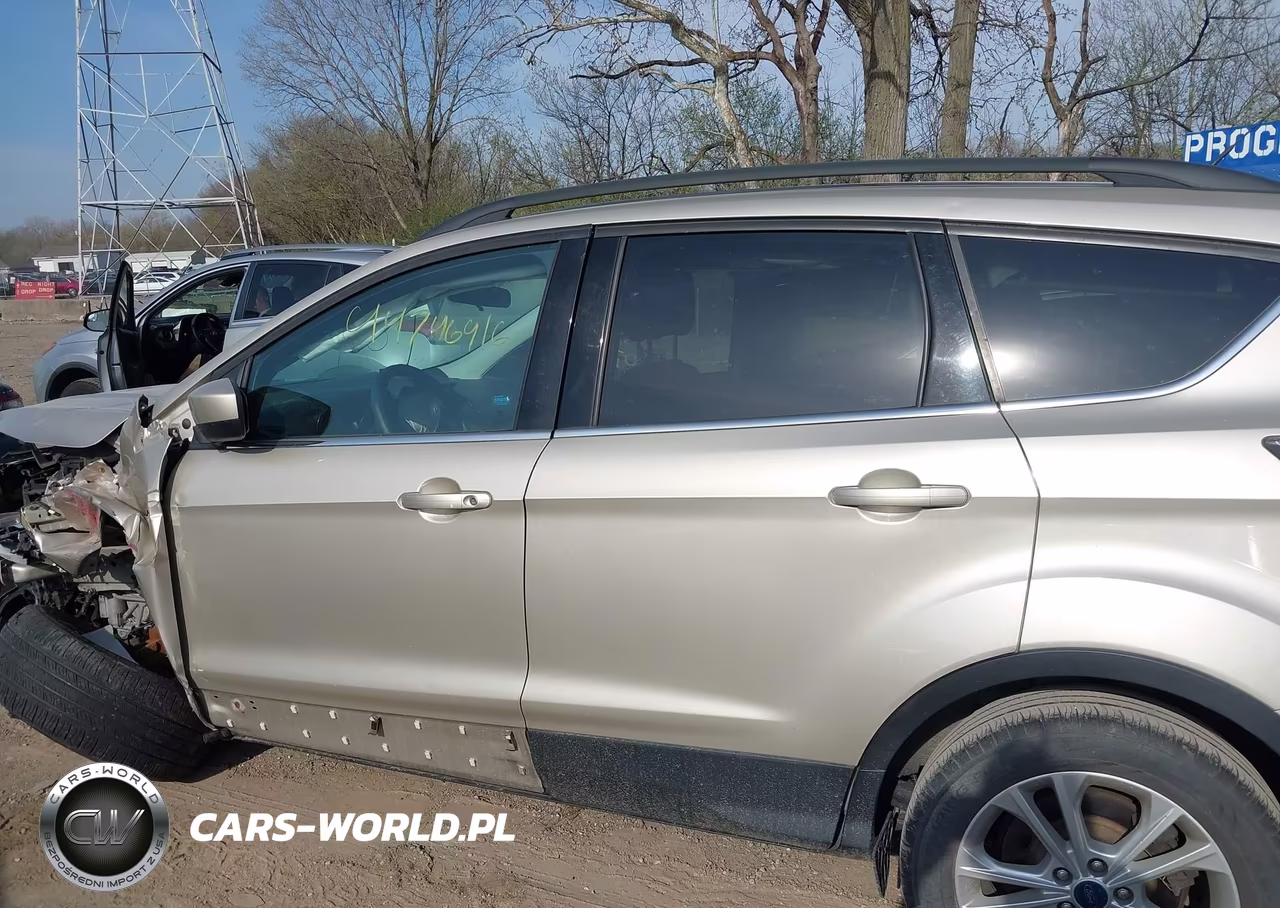 2017 Ford Escape Se VIN:1FMCU0GD8HUA74843 - 14