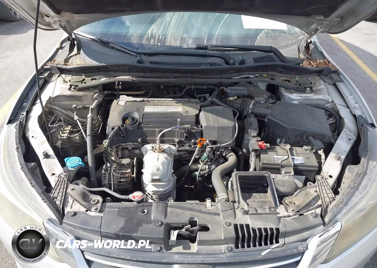 2015 Honda Accord Sport VIN:1HGCR2F57FA087126 - 10
