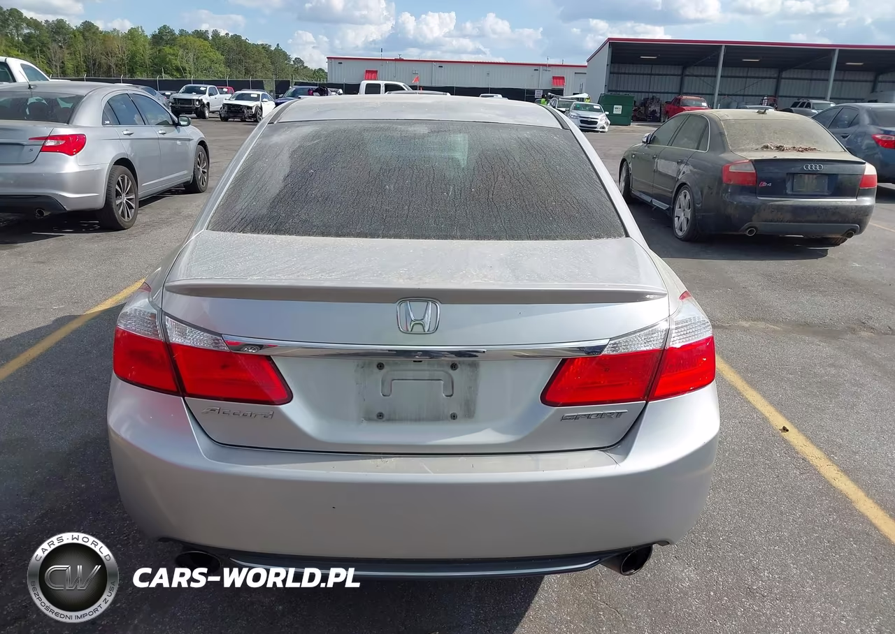 2015 Honda Accord Sport VIN:1HGCR2F57FA087126 - 16