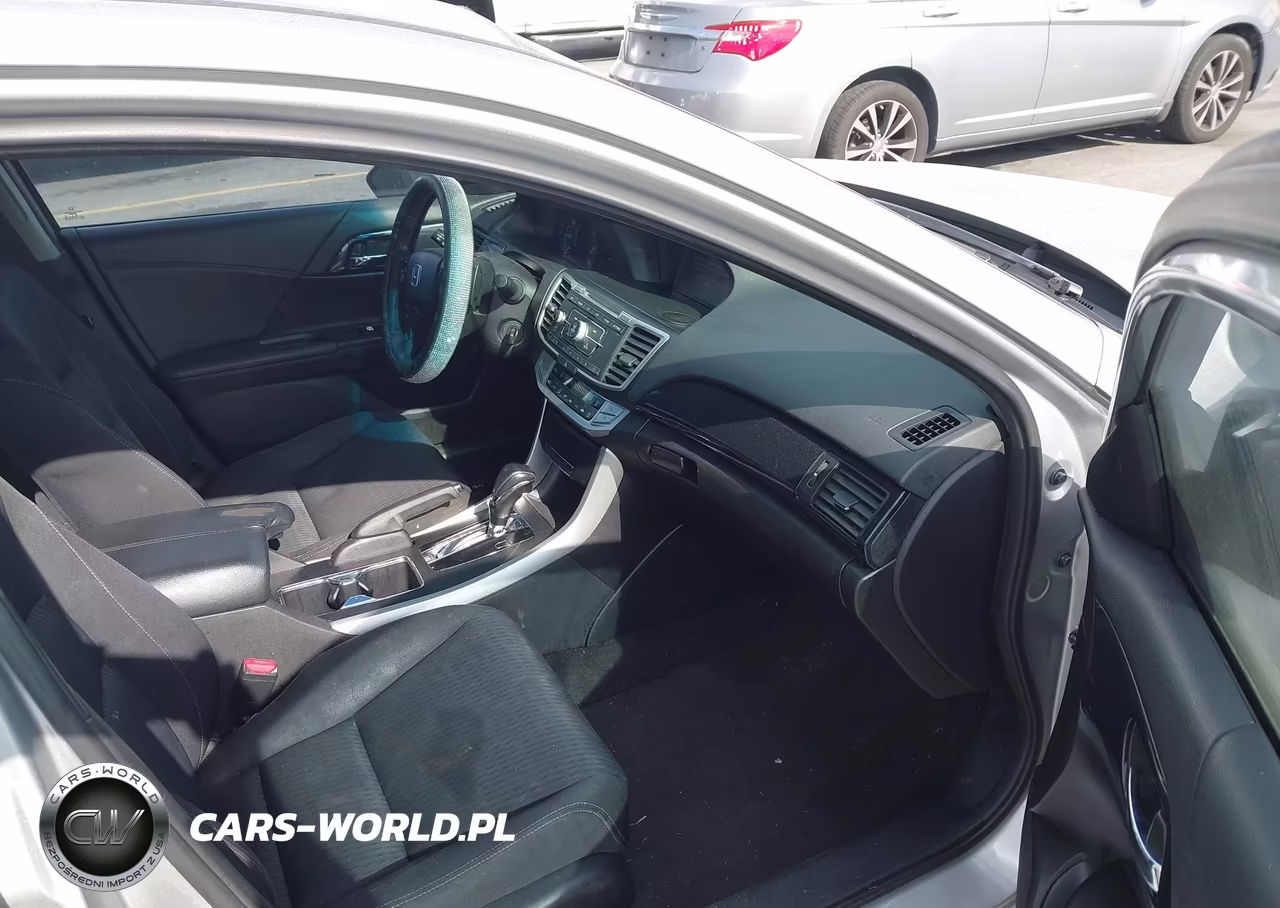 2015 Honda Accord Sport VIN:1HGCR2F57FA087126 - 5