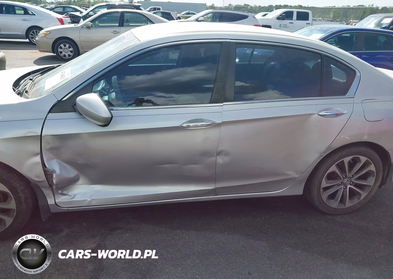 2015 Honda Accord Sport VIN:1HGCR2F57FA087126 - 6