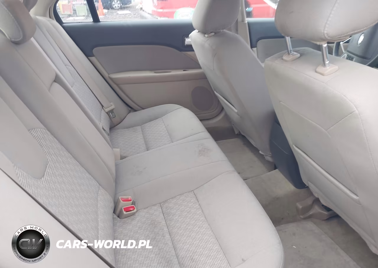 2011 Ford Fusion Se VIN:3FAHP0HA3BR208765 - 8