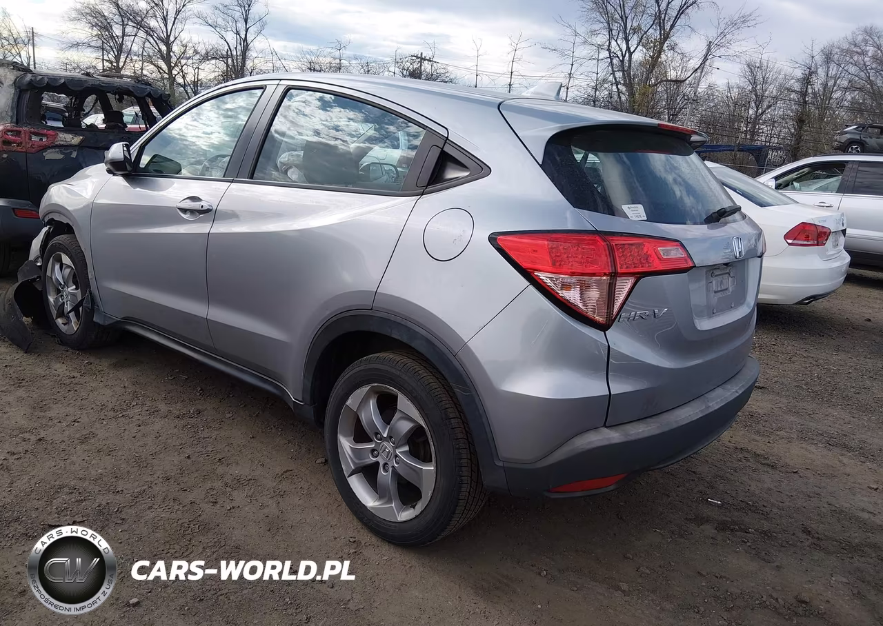 2018 Honda Hr-V Lx VIN:3CZRU6H3XJG709488 - 3