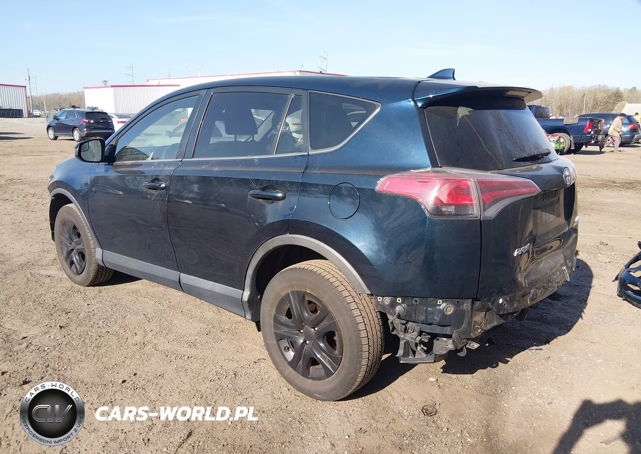 2018 Toyota Rav4 Le VIN:JTMBFREV8JJ180744 - 3