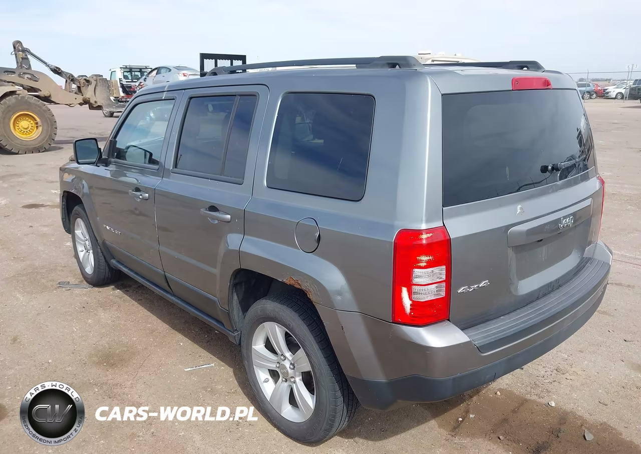 2012 Jeep Patriot Sport VIN:1C4NJRBB5CD604274 - 3