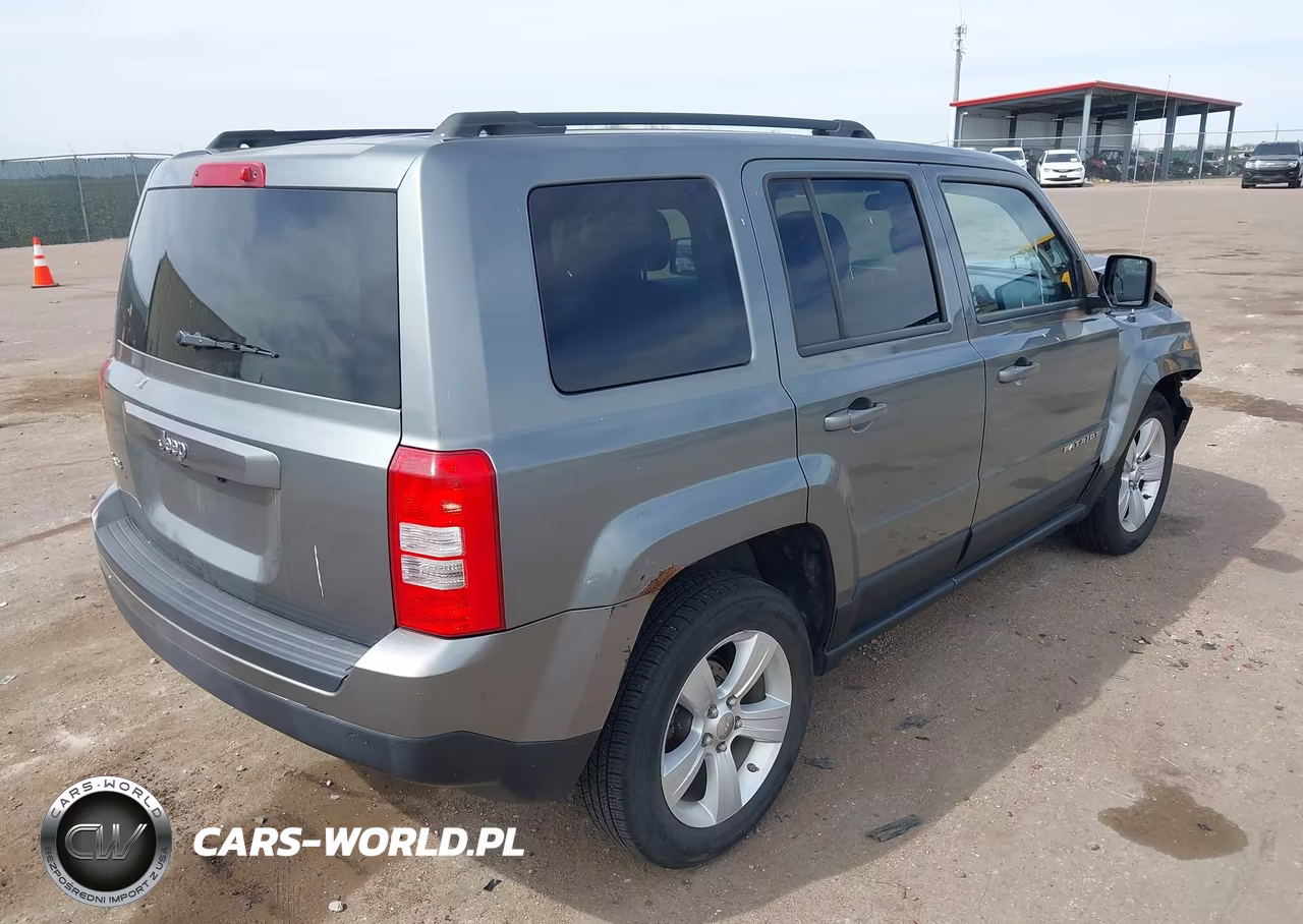 2012 Jeep Patriot Sport VIN:1C4NJRBB5CD604274 - 4