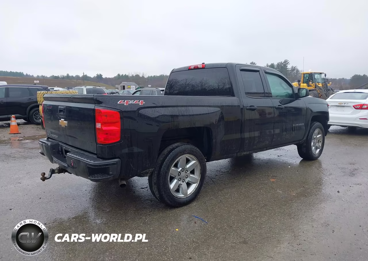 2016 Chevrolet Silverado 1500 Custom VIN:1GCVKPEC7GZ399698 - 4