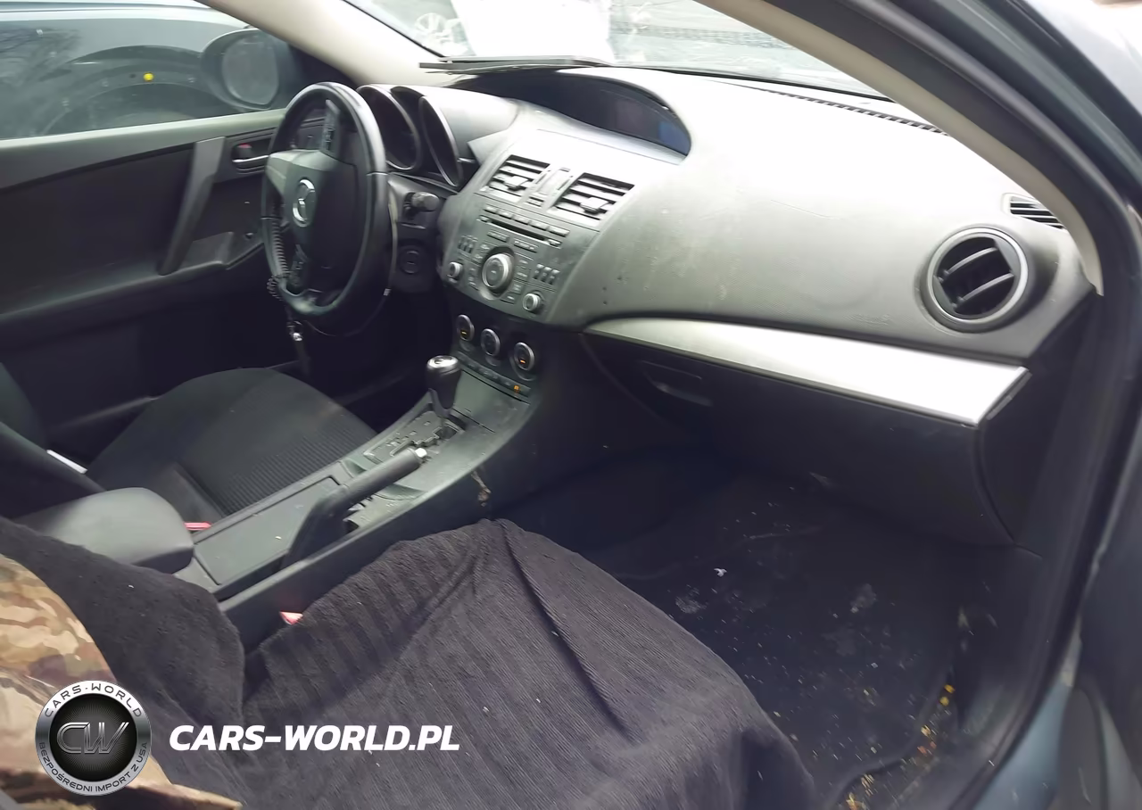 2013 Mazda Mazda3 I Touring VIN:JM1BL1L72D1708443 - 5