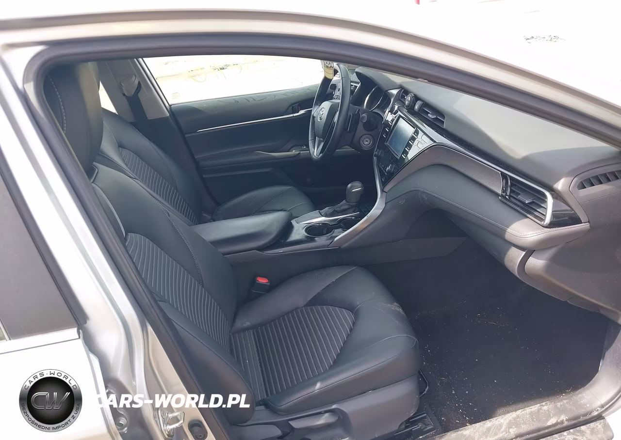 2019 Toyota Camry Se VIN:4T1B11HK4KU169589 - 5