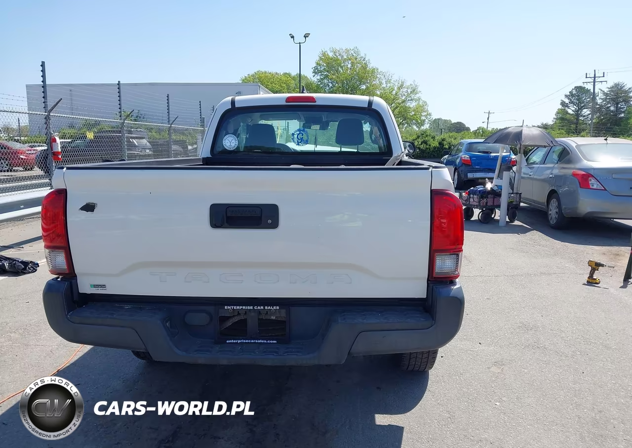 2018 Toyota Tacoma Sr VIN:5TFRX5GN2JX126869 - 16