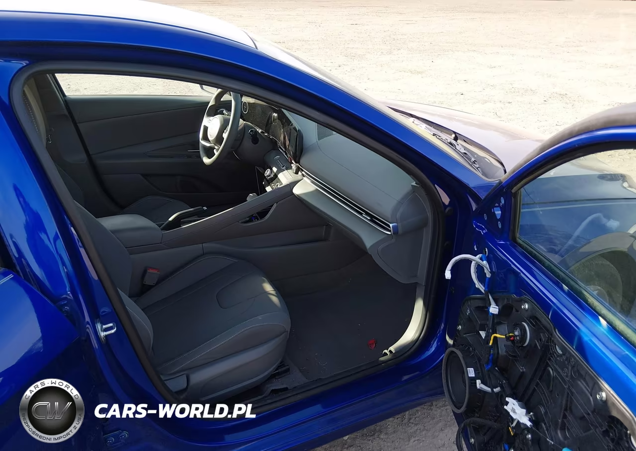 2024 Hyundai Elantra Sel VIN:KMHLM4DG0RU820726 - 5