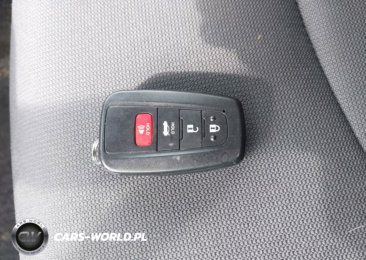 2021 Toyota Corolla Hybrid Le VIN:JTDEAMDE6MJ032855 - 11