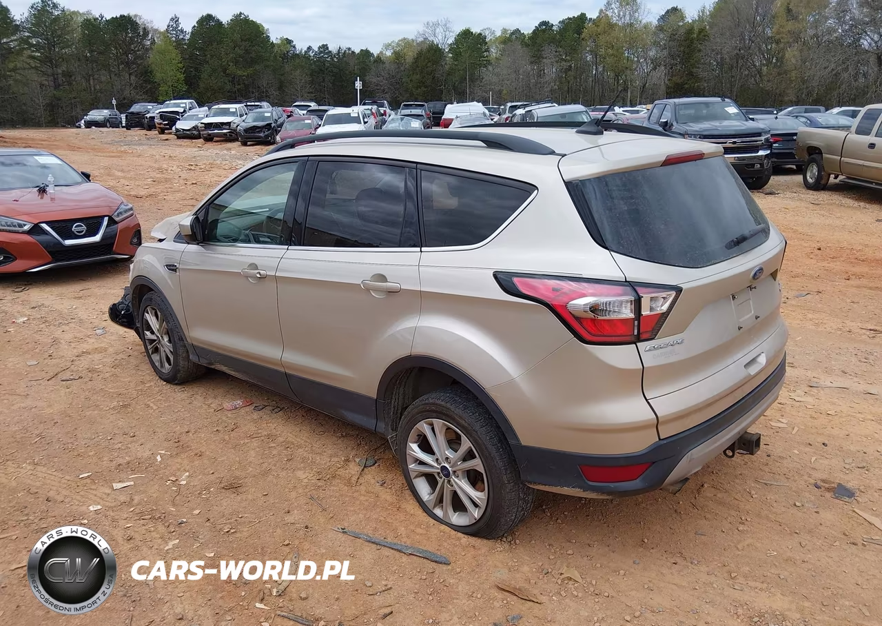 2018 Ford Escape Se VIN:1FMCU0GD2JUC16576 - 3