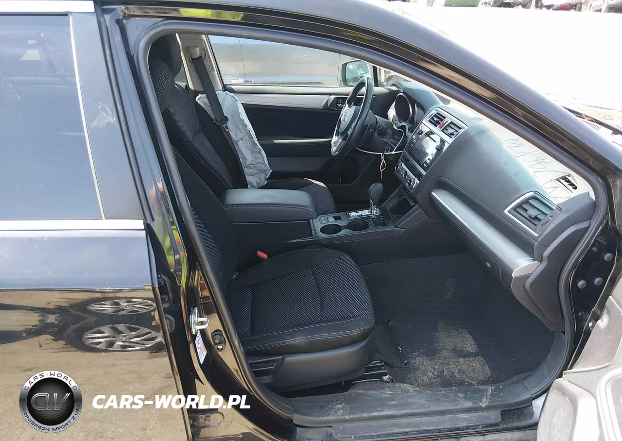 2017 Subaru Outback 2.5I Premium VIN:4S4BSADC2H3290258 - 5
