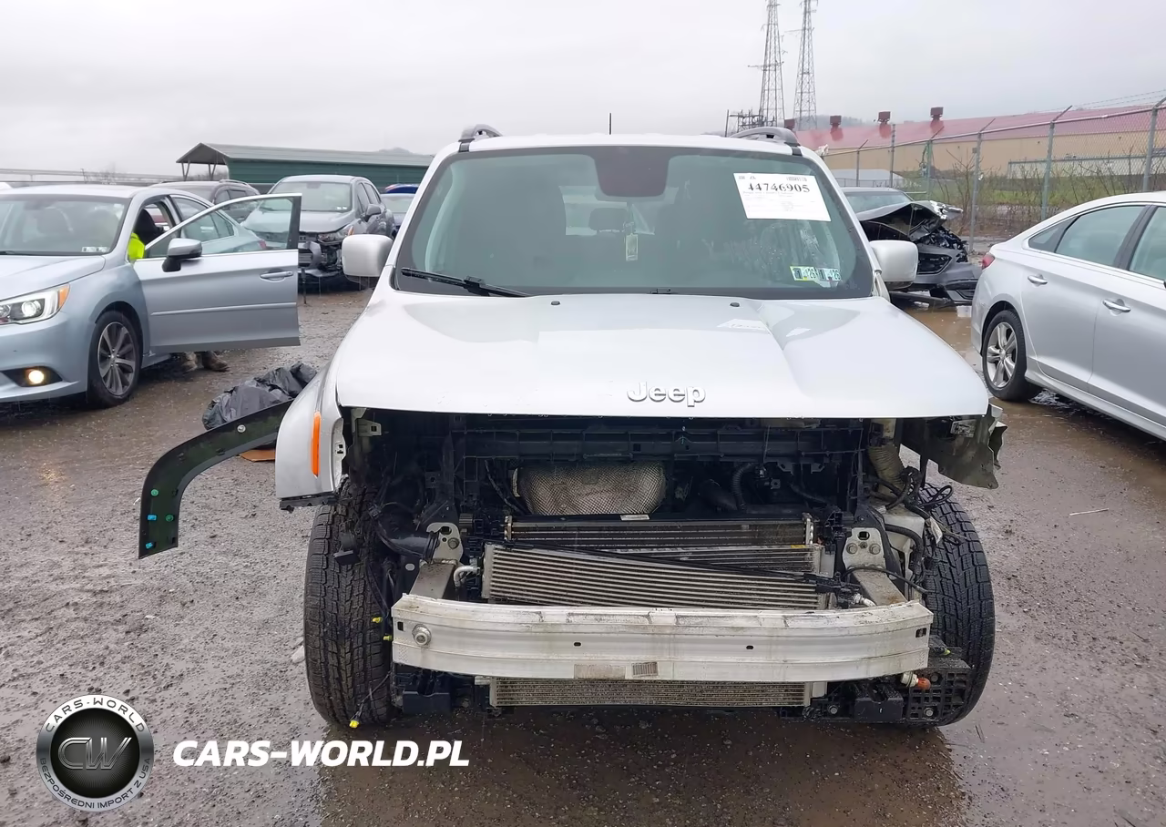 2018 Jeep Renegade Latitude 4X4 VIN:ZACCJBBB9JPJ02555 - 13